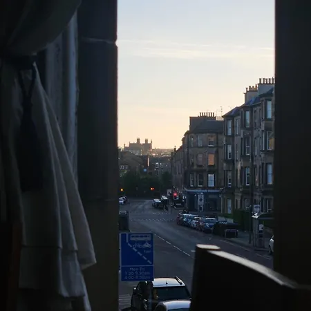Apartment Old Town Fringe Edinburgh