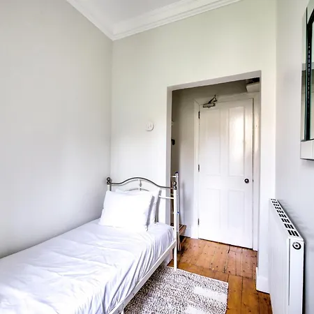 아파트 Grindlay St - Fantastic 2br In Theatre District 에든버러
