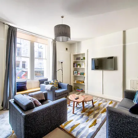 Grindlay St - Fantastic 2br In Theatre District * 에든버러
