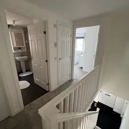 Double Bedroom With Dedicated Private Bathroom Проживание в семье