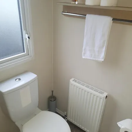 Cozy Caravan Near * Edimburgo