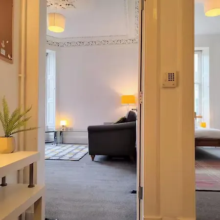 Apartamento Magic Of Meadows 4 Bedroom Spacious Flat