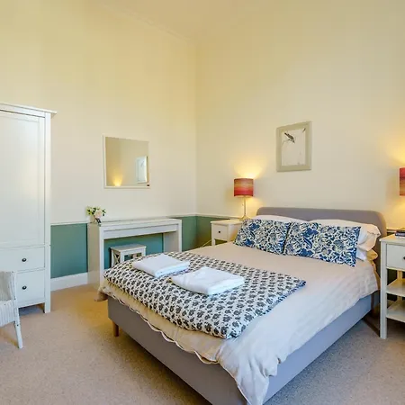 3 Bed In 79008 * Edimburgo