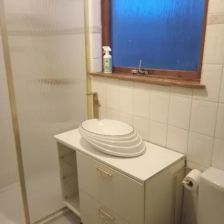 Ubytování v soukromí Silevknowes Silver Sleeps 4 With Private Shower *