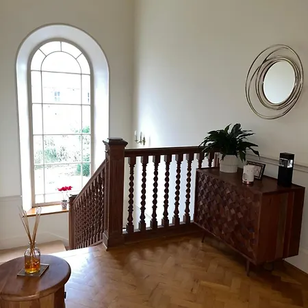 Habitación en casa particular Quiet In Vibrant Bruntsfield With Private Parking *