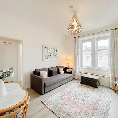 Apartment Chic Flat Close To Edinburgh, Airport, & Zoo Edinburgh