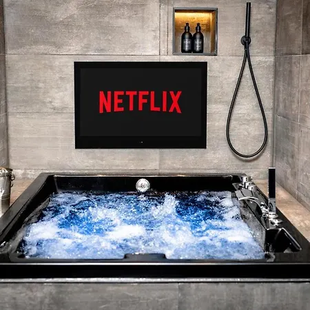 Luxury Old Town With Private Jacuzzi *