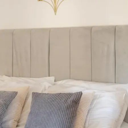2bed-ground Floor-free Parking *