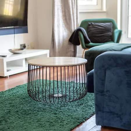 2bed-ground Floor-free Parking Apartament Edynburg