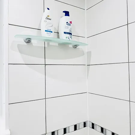 Peaceful Centre Retreat At Great Location And Easy Access Эдинбург