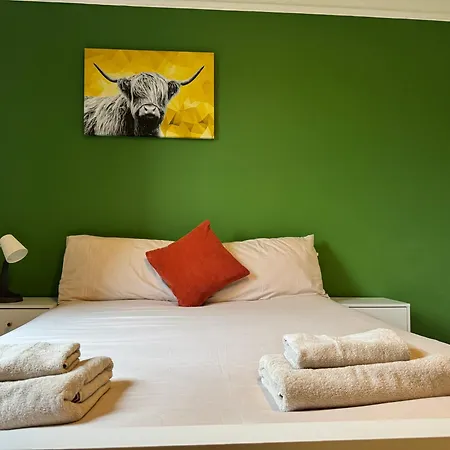 Peaceful Centre Retreat At Great Location And Easy Access Appartement *