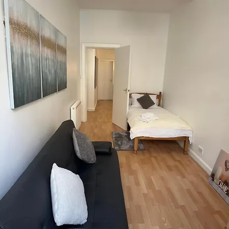 Appartement 2 Bedroom Cosy Ground Floor Flat