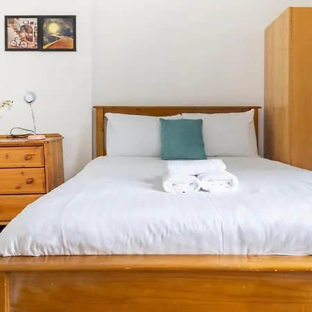 Bright High-ceiling 2bd Flat - Edinburgh! *