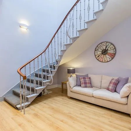 Capital Retreats - Shandwick Place شقة *