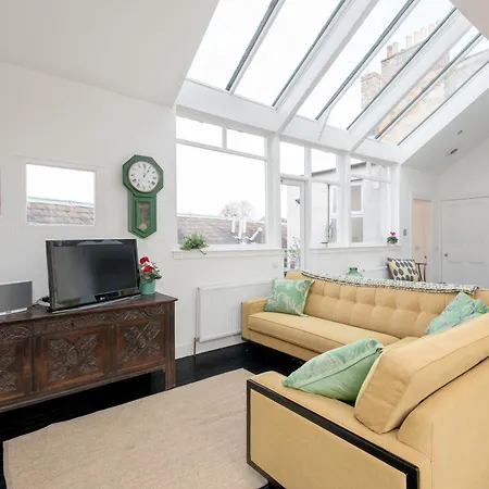 The Stockbridge Photography Studio 3 Bedrooms, 1 Bathroom Appartamento *