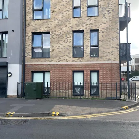 Charming Place For Guests Apartment Edinburgh