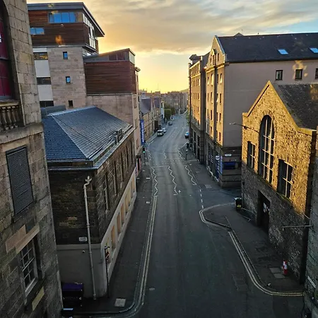 Flat In Old Town - Amazing Location Apartment *