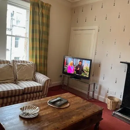 Royal Mile Cranston * Edinburgh