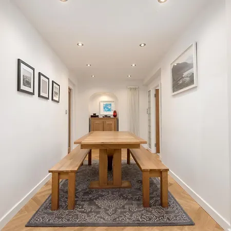 Daire The York Place Edinburgh