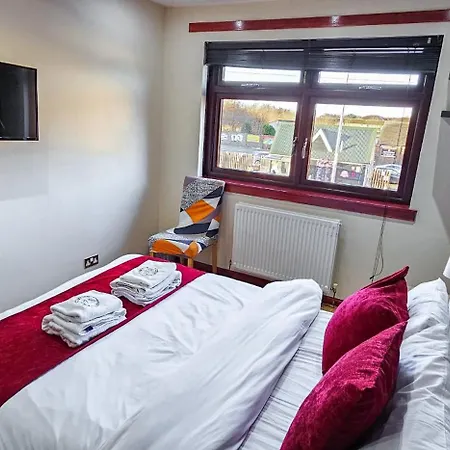 Duddingston 9 Bedroom House - Tatil Evi *