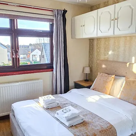 Duddingston 9 Bedroom House - Tatil Evi Edinburgh