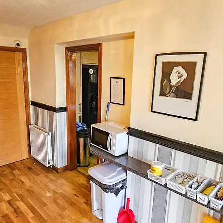 Tatil Evi Duddingston 9 Bedroom House - *