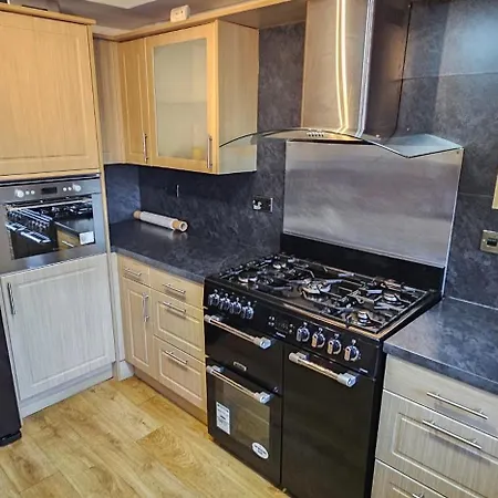 Duddingston 9 Bedroom House - Tatil Evi