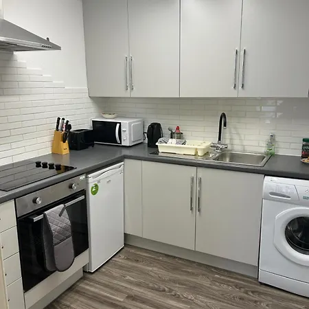 Central, Cafe Society Around The Corner, Barony Street Apartment