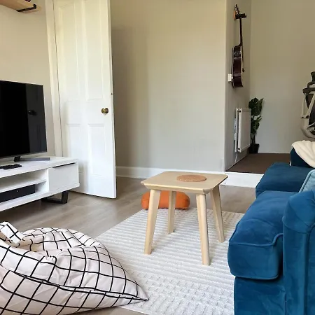 Sunny Scandi Retreat 1br, Close To Murrayfield And Convenient Transportation To Centre *