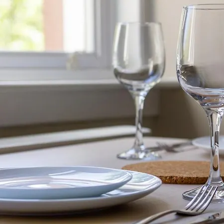 Sunny Scandi Retreat 1br, Close To Murrayfield And Convenient Transportation To Centre Daire *