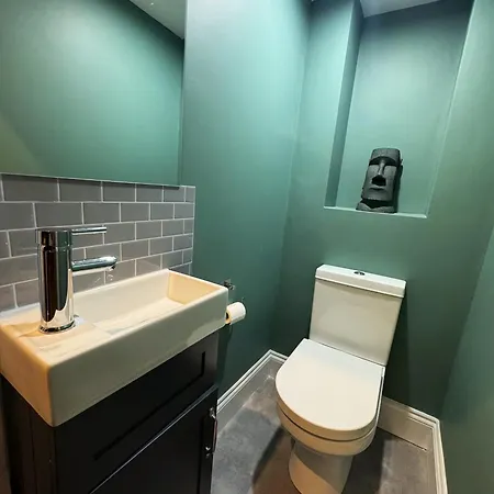 Centre - Meadows * Edinburgh