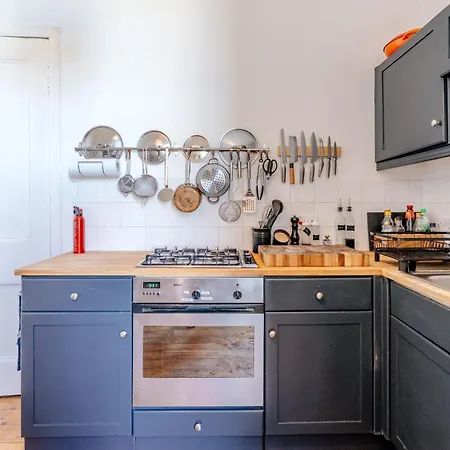 Georgian Flat - Perfect Festival Base! Apartment