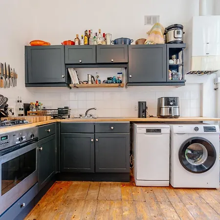 Georgian Flat - Perfect Festival Base!