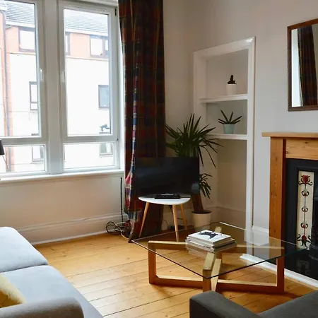 Apartment Bright Close To West End