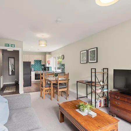 Apartamento Modern Flat Near Murrayfield Stadium, Sleeps 4 Edimburgo