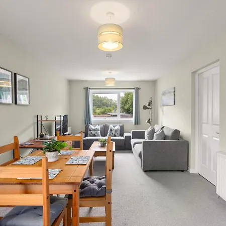 Modern Flat Near Murrayfield Stadium, Sleeps 4 Apartamento