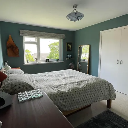 Apartment Mid-century Gem Steps From The Edinburgh