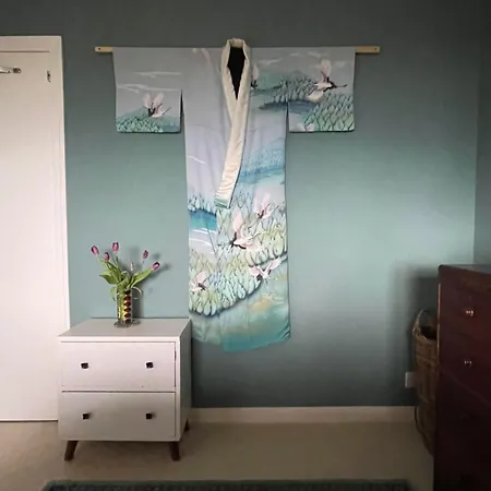 公寓 Mid-century Gem Steps From The 爱丁堡