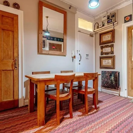 Craig S Lair Boho Jungle Edynburg