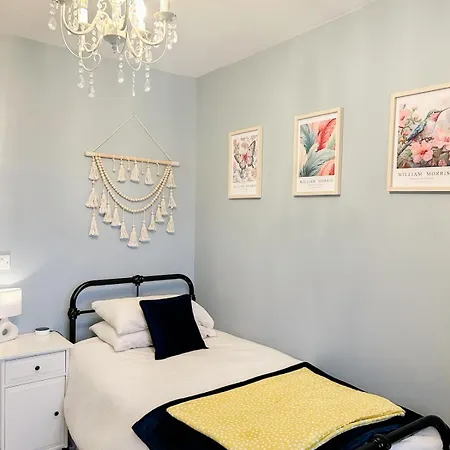 Luxury Large Family In