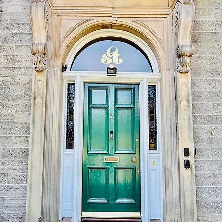 Affittacamere Scot Townhouse *