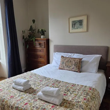 Apartment Montgomery Mews In Leith