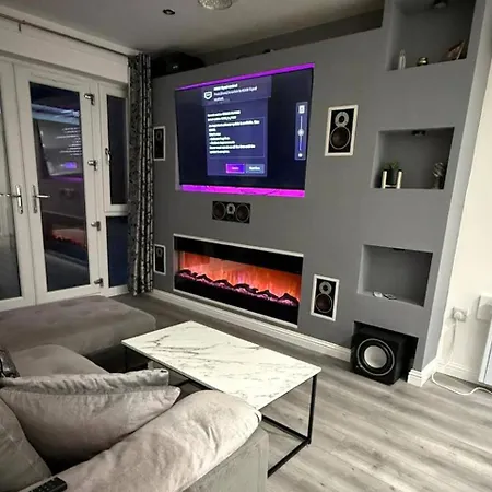 Private 1 Bedroom - - Sleeps 2 Lägenhet Edinburg