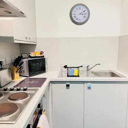 Cosy Centre Apartment