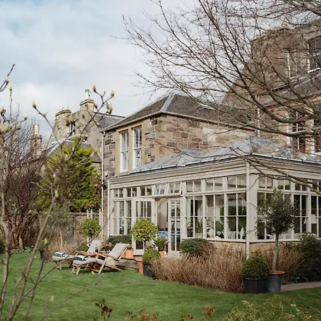 Private And Prestigious Luxury *