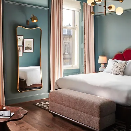The Hoxton, 4*