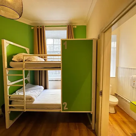 Safestay Edinburgh Cowgate * Edinburgh