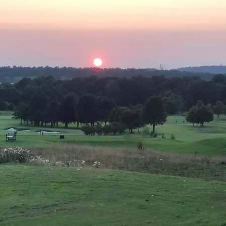 Whole House Let For Dp World Tour, Overlooking Bruntsfield Links 18th Fairway, 30 Min Drive From The Renaissance Club * Edinburgh