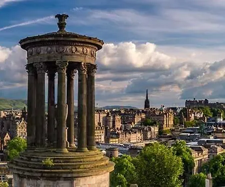 Edinburgh Stays דירה *