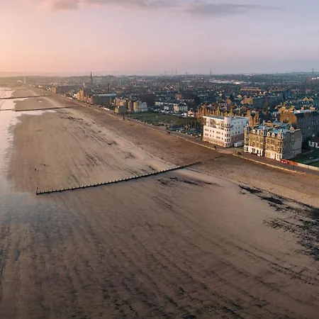 Edinburgh Stays * אדינבורו